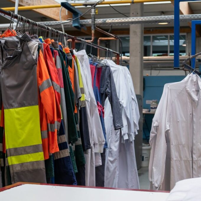 Entretien et réparation d'uniformes - Atelier St Vincent